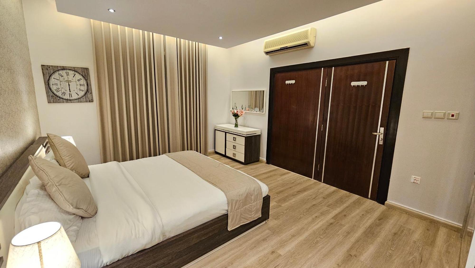 رحال البحر للشقق المخدومة Rahhal Albahr Serviced Apartments Jeddah Bagian luar foto