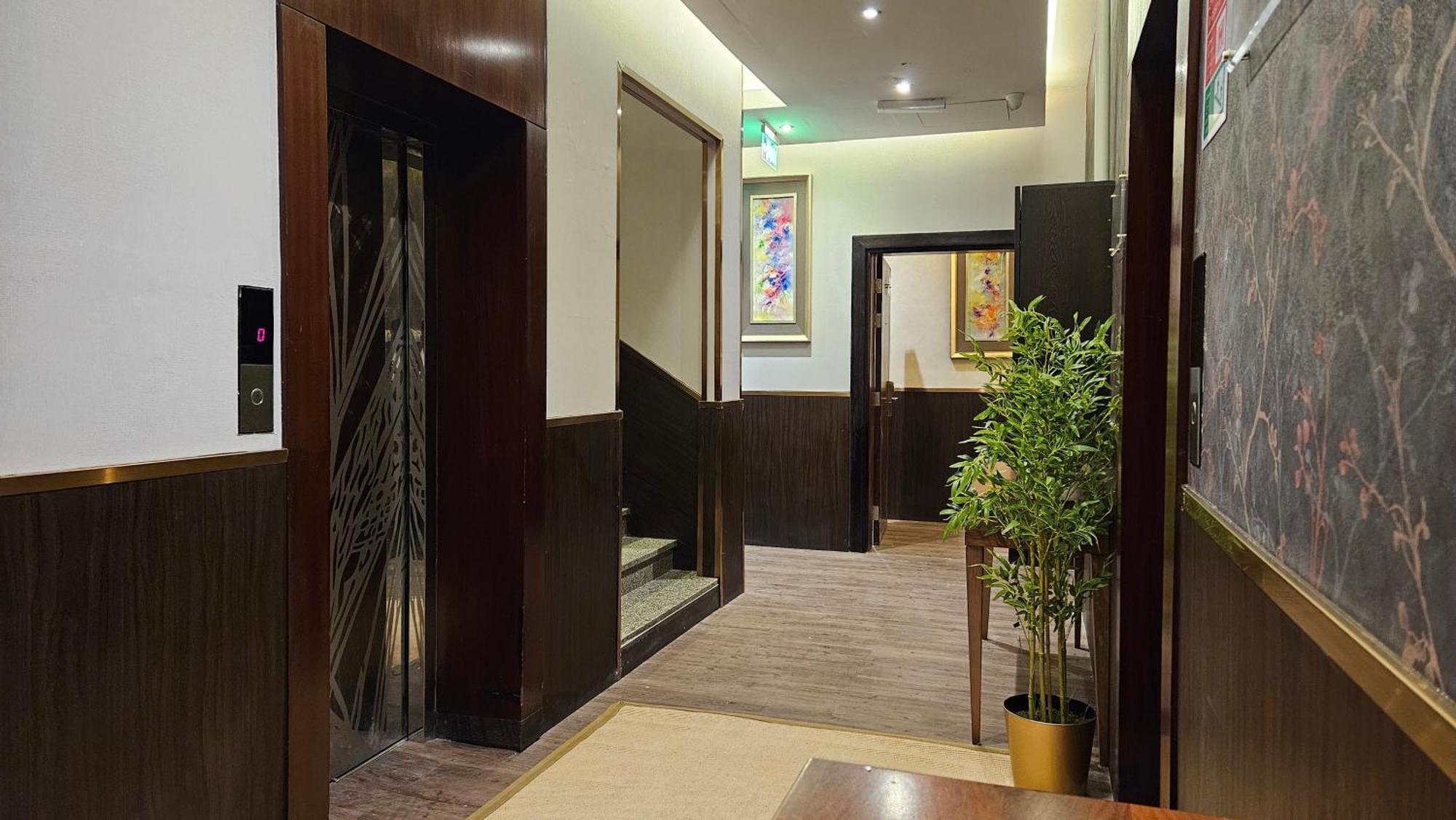 رحال البحر للشقق المخدومة Rahhal Albahr Serviced Apartments Jeddah Bagian luar foto